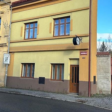 Abc Leilighet Unhošť Eksteriør bilde